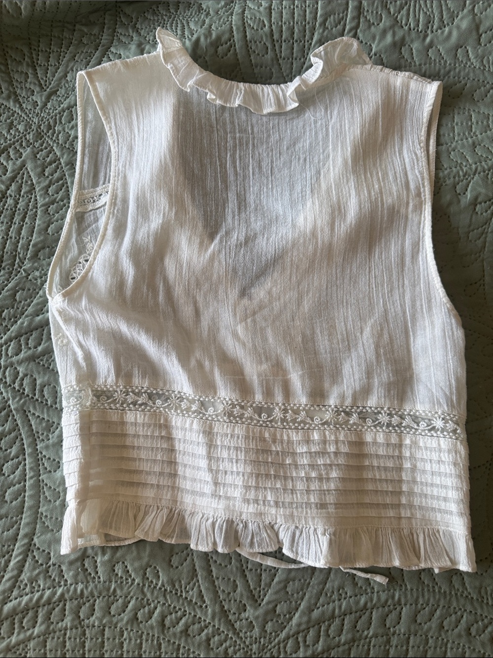 Zara White Sleeveless Ruffle Tie-Front Top - Picture 2 of 4